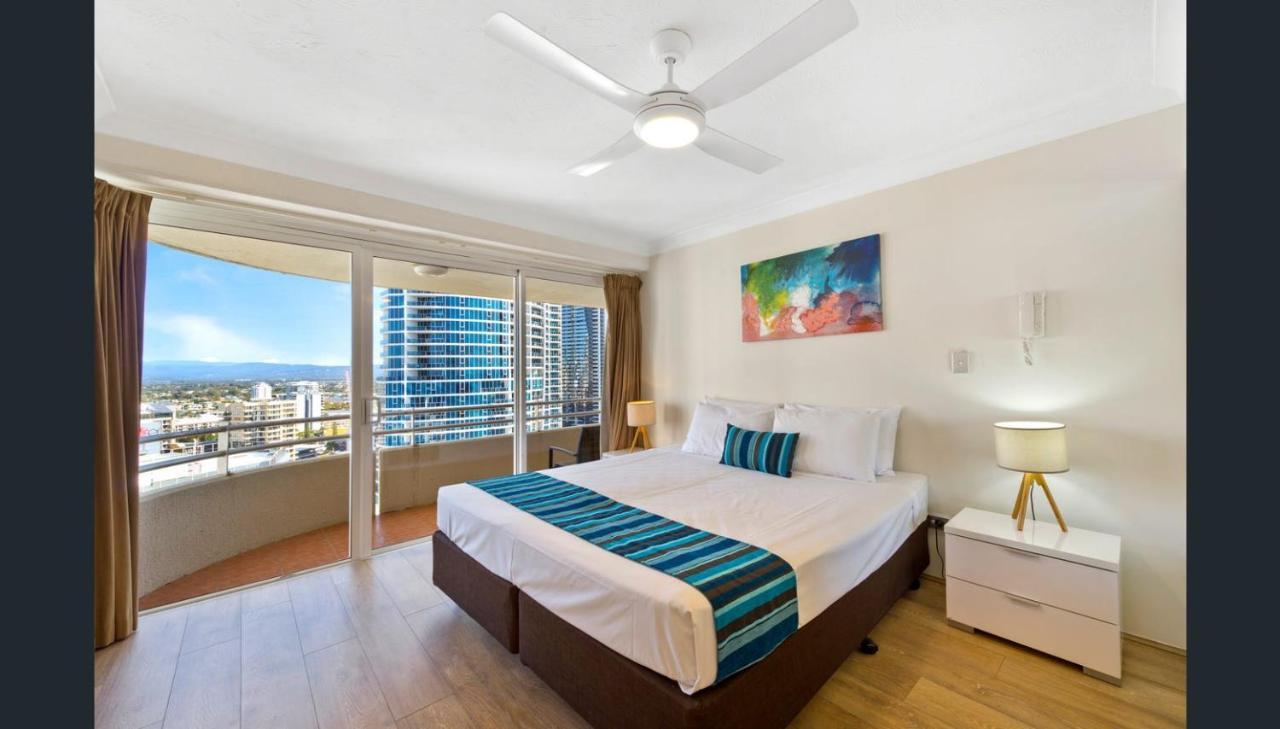 גולד קוסט Zenith Ocean Front Apartments מראה חיצוני תמונה