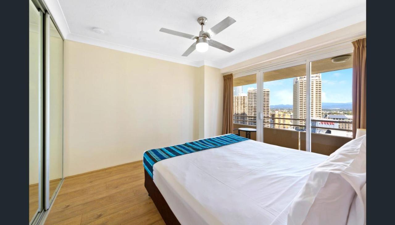 גולד קוסט Zenith Ocean Front Apartments מראה חיצוני תמונה