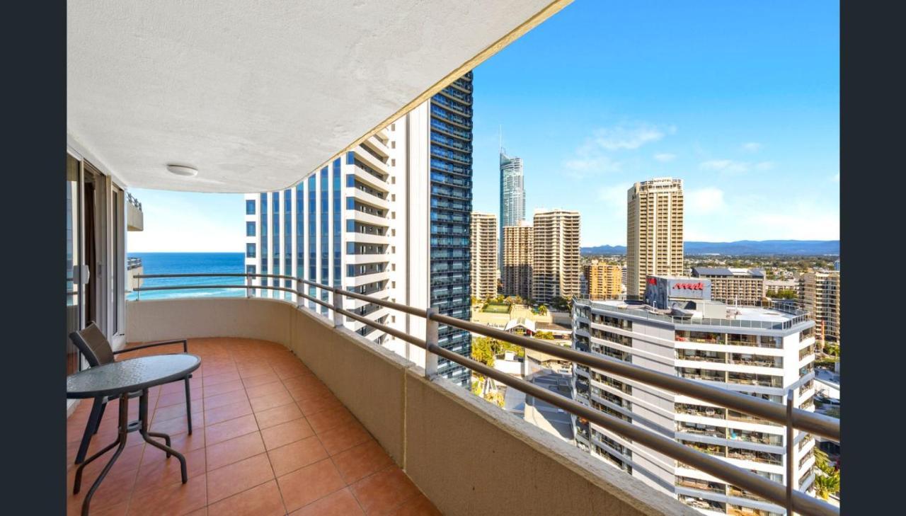 גולד קוסט Zenith Ocean Front Apartments מראה חיצוני תמונה