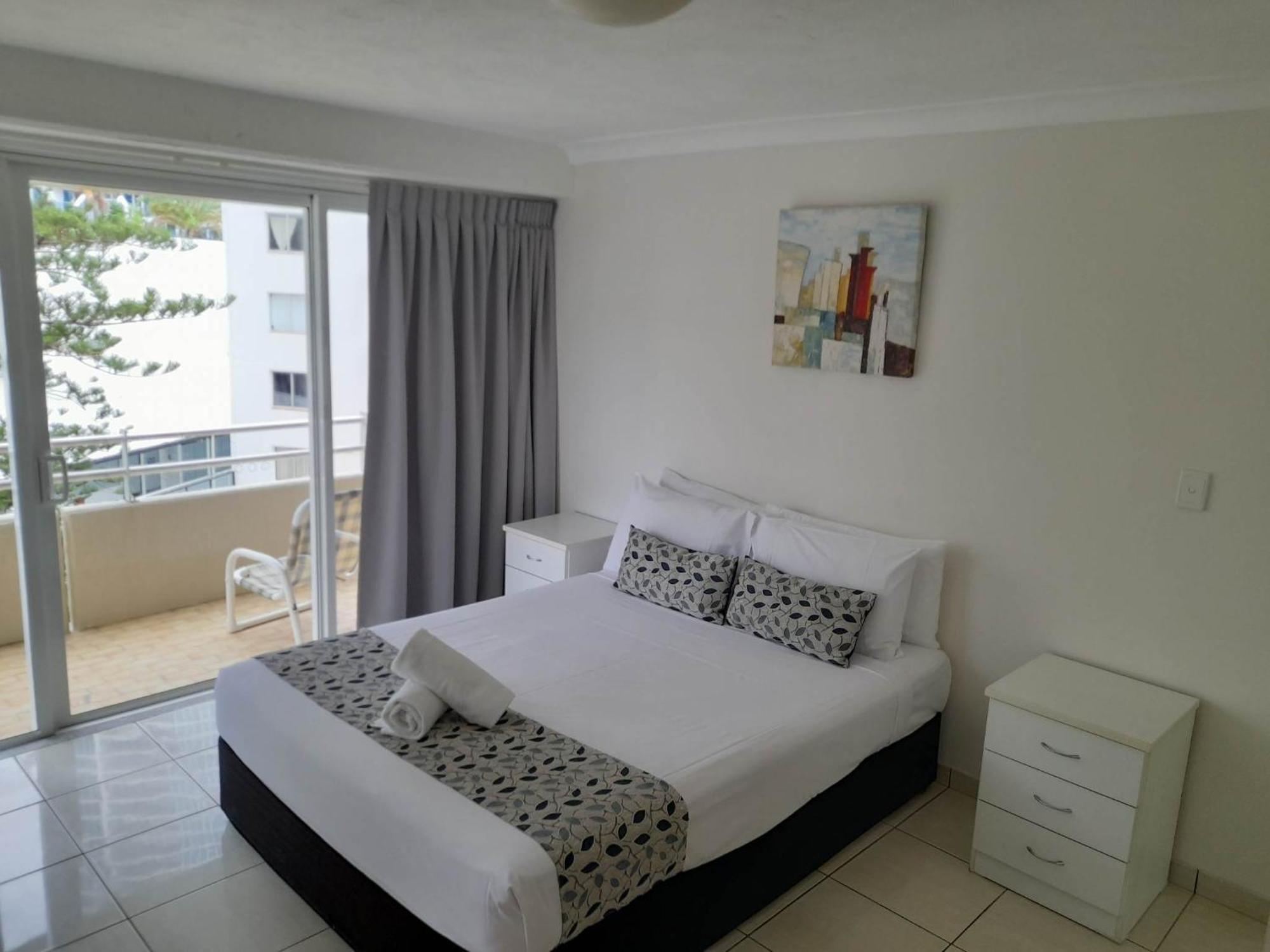גולד קוסט Zenith Ocean Front Apartments מראה חיצוני תמונה