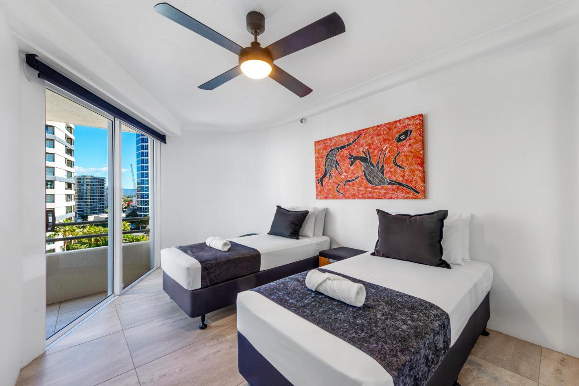 גולד קוסט Zenith Ocean Front Apartments מראה חיצוני תמונה